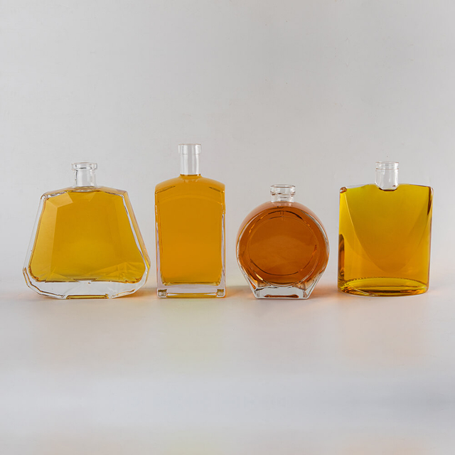 Personalised Brandy Bottle Custom Empty XO Glass Bottle for Sale Cognac Bottle Price 