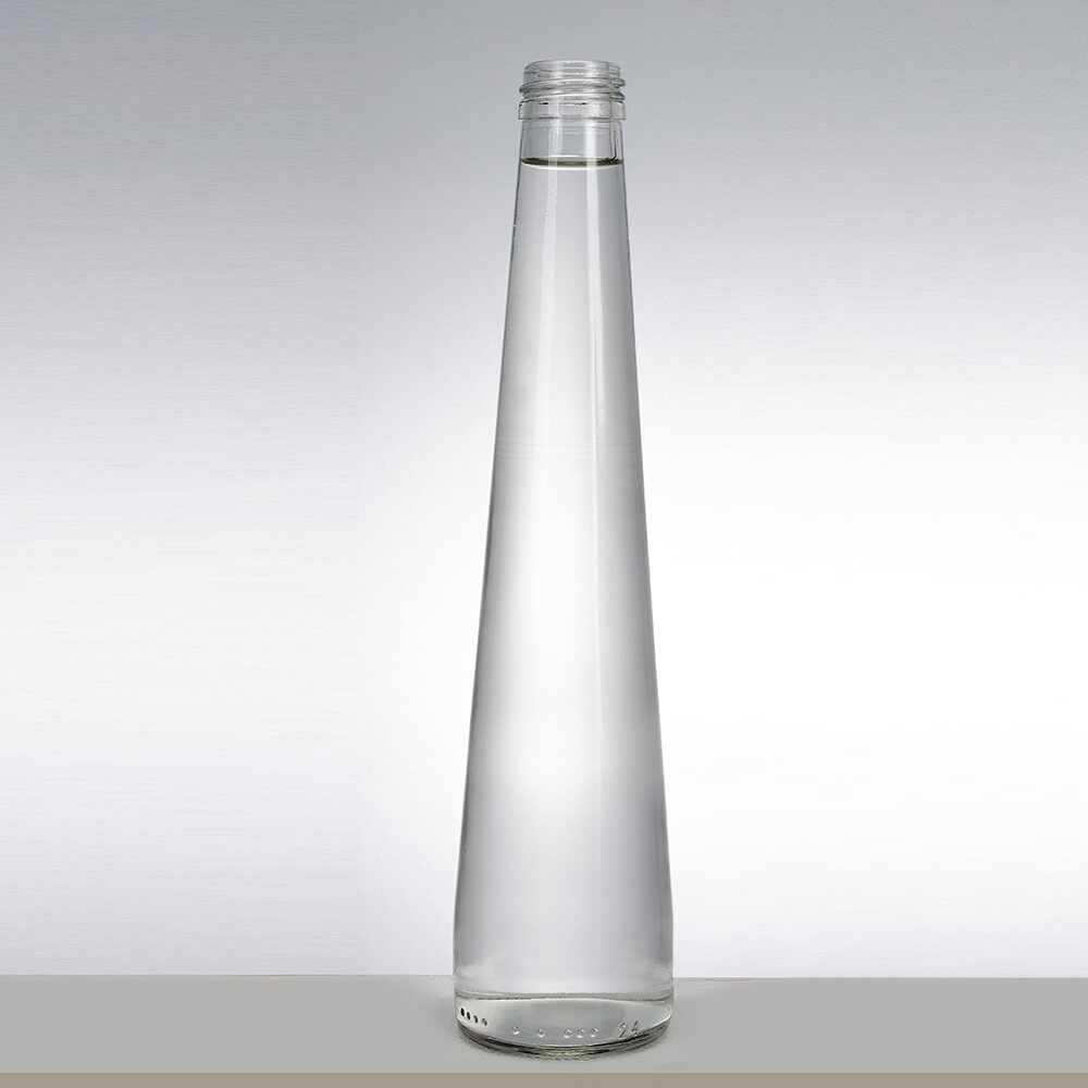 bouteille en verre d'emballage d'eau premium