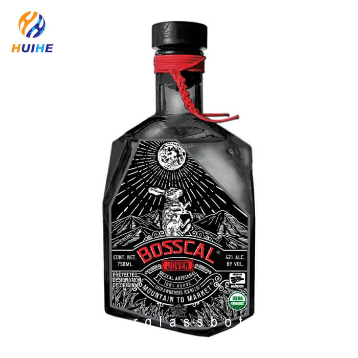 botella de vidrio de mezcal